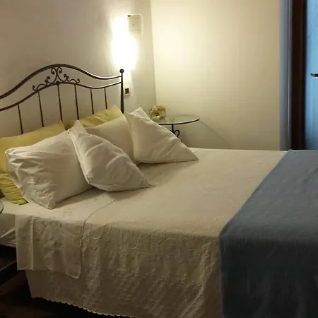 Al Monte Appartement *