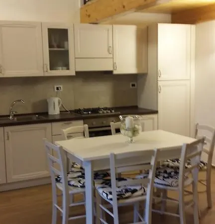 Al Monte Appartement
